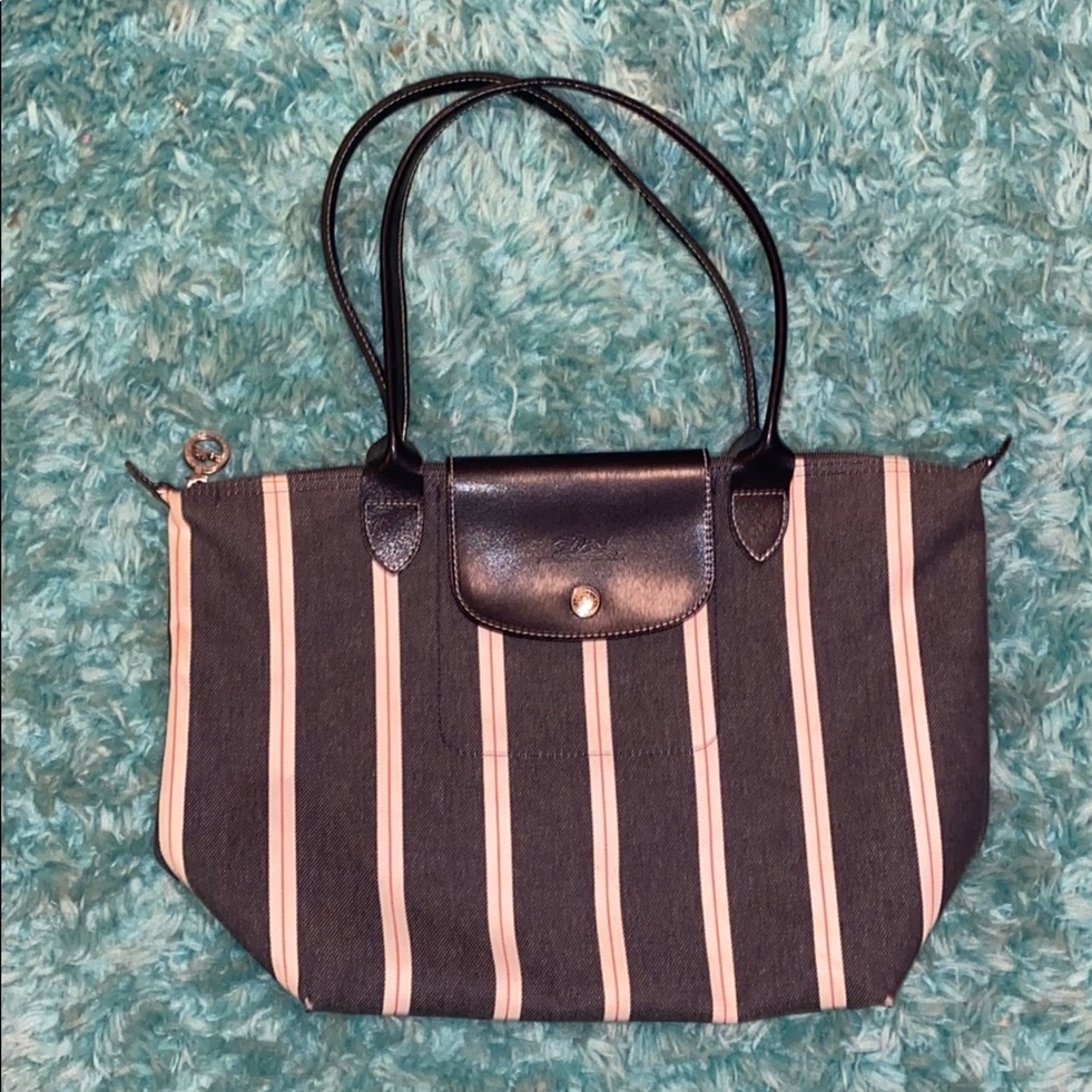 AUTHENTIC rare style Longchamp Le Pliage Medium